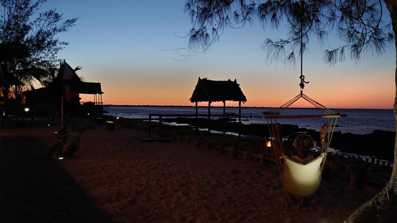 Ecolodge Du Menabe Belo Екстериор снимка
