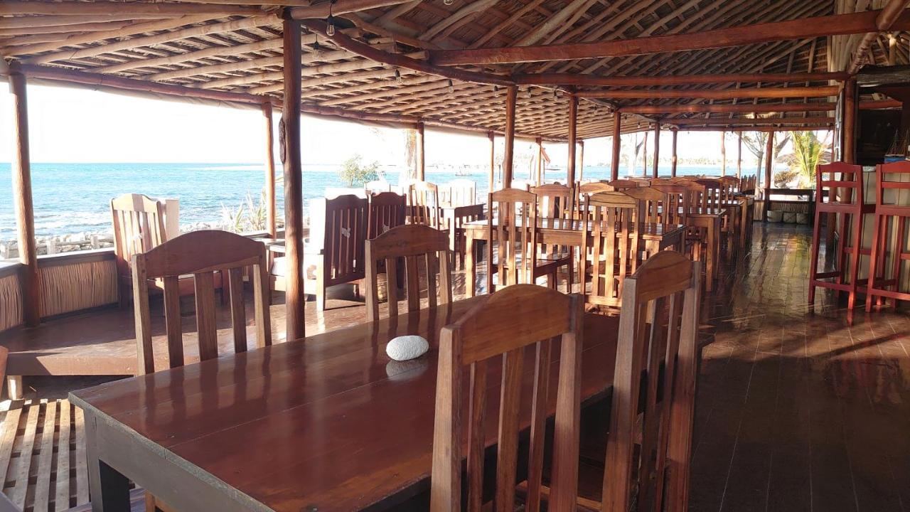 Ecolodge Du Menabe Belo Екстериор снимка