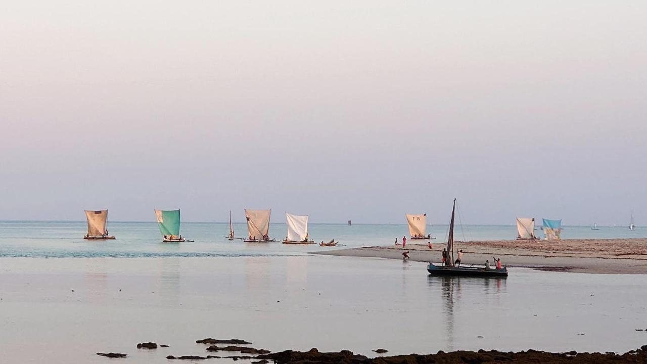 Ecolodge Du Menabe Belo Екстериор снимка