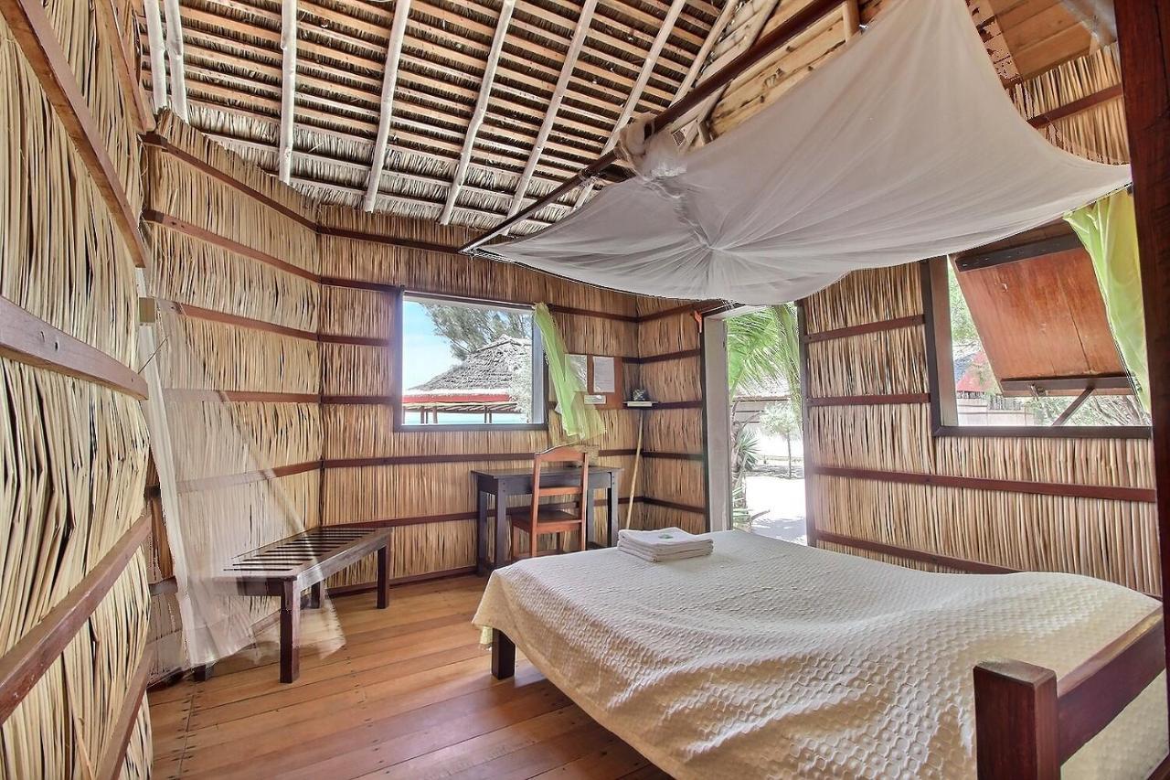 Ecolodge Du Menabe Belo Екстериор снимка