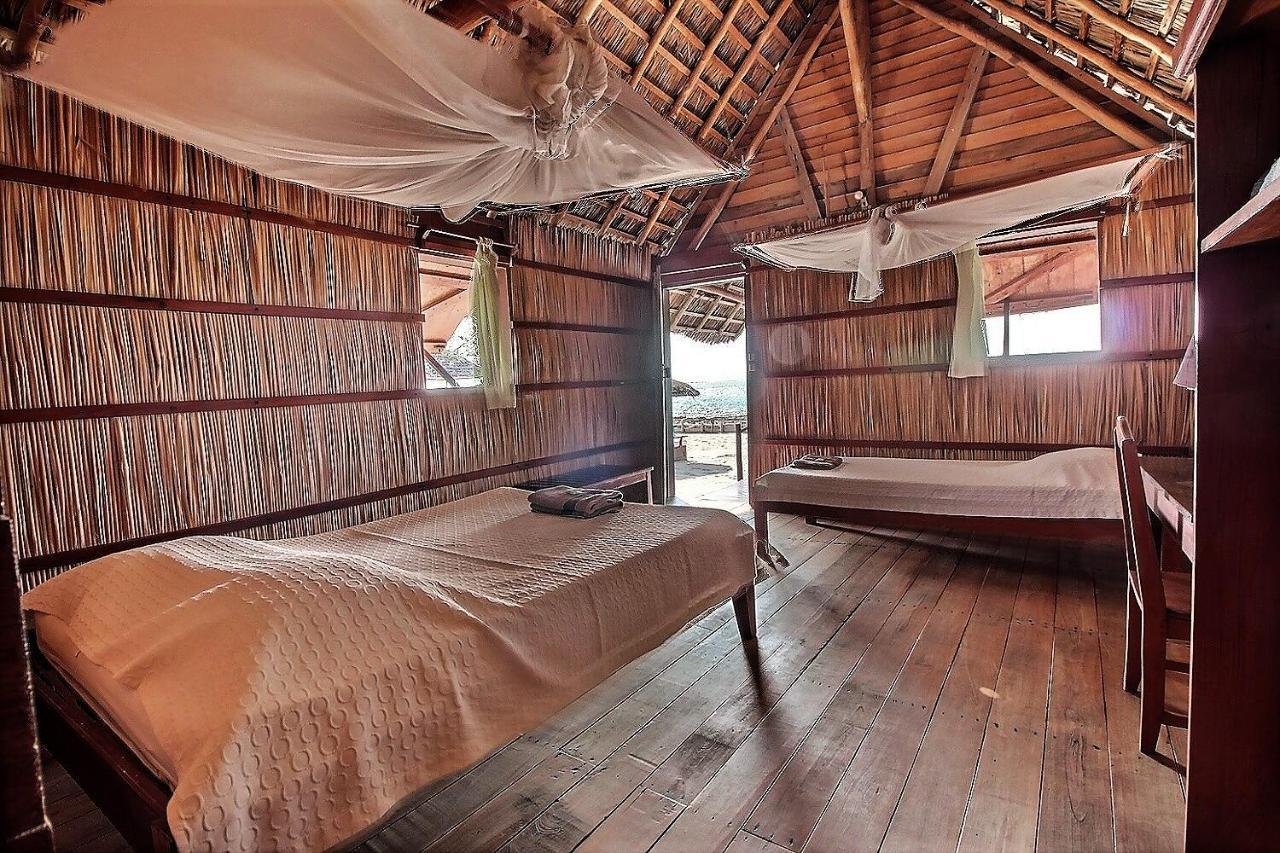 Ecolodge Du Menabe Belo Екстериор снимка