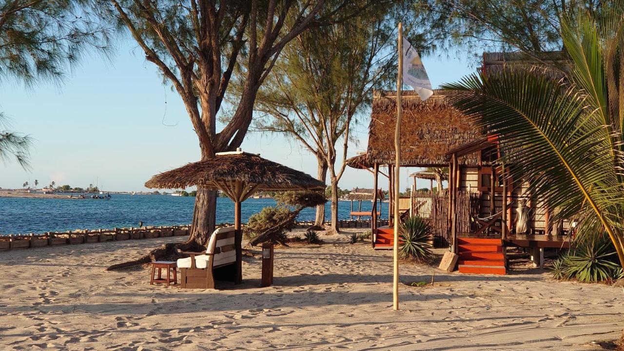 Ecolodge Du Menabe Belo Екстериор снимка